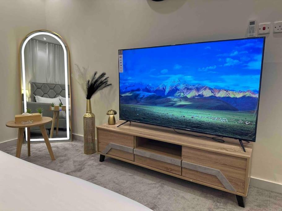 Skyline Studio, Hittin, Self-checkin أستوديو فاخر Riyadh