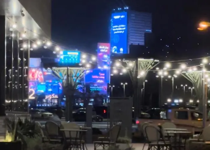 Skyline Studio, Hittin, Self-Checkin أستوديو فاخر